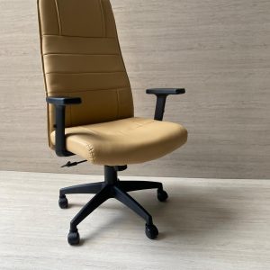 SILLAS DE ESCRITORIO 3